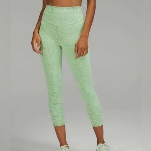 Lululemon Athletica Green Base Pace High-Rise Tight 25"